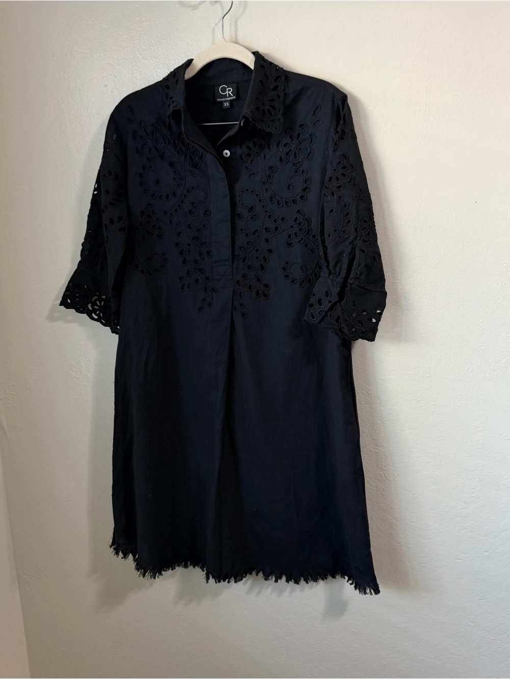 Connie Roberson Black Eyelet Button Down Tunic Shirtdress XS w/ pockets like new - Picture 7 of 10